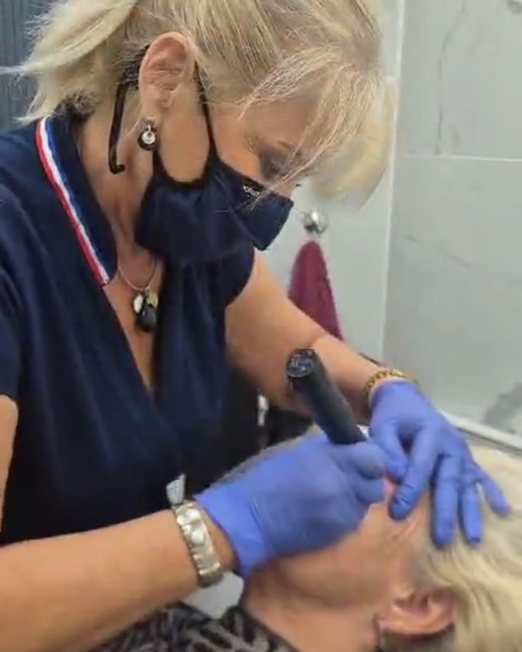 Vidéo : témoignage d’une cliente sur le maquillage permanent réalisé par Sabine Comble
